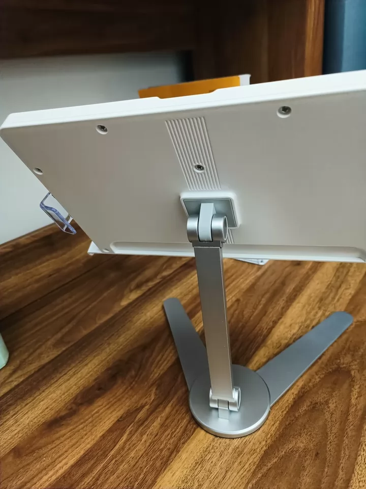 Giá đỡ đọc sách kiêm giá đỡ ipad và điện thoại