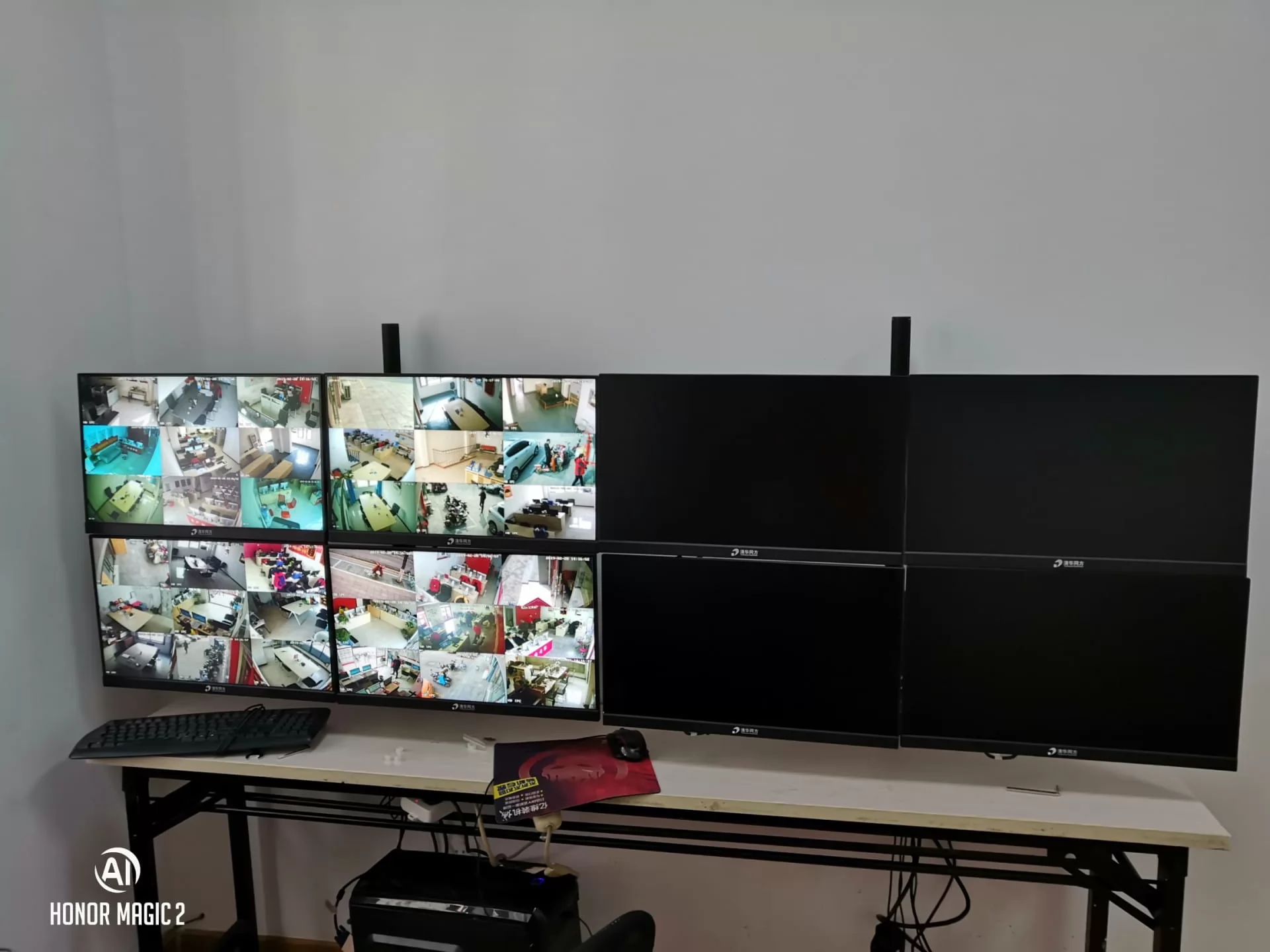 Giá đỡ 4 màn hình LCD model ST4